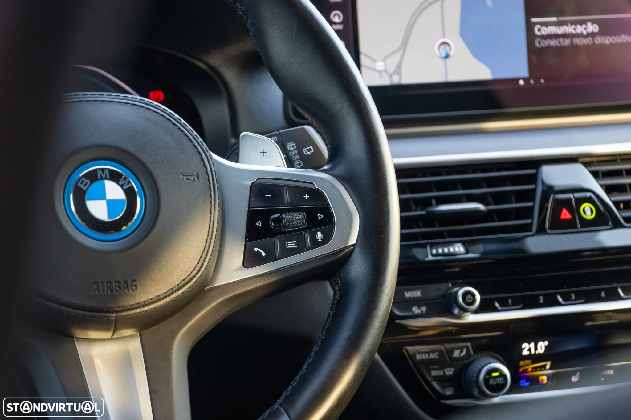 BMW 530 e Pack Desportivo M - 27