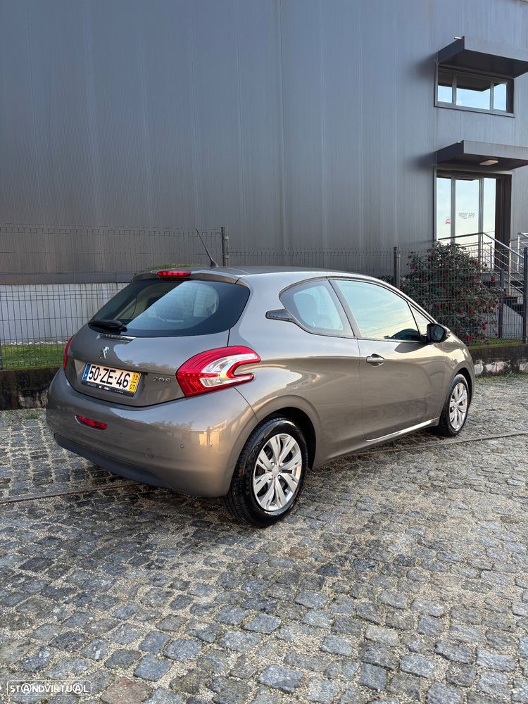 Peugeot 208 1.4 HDi Access - 19