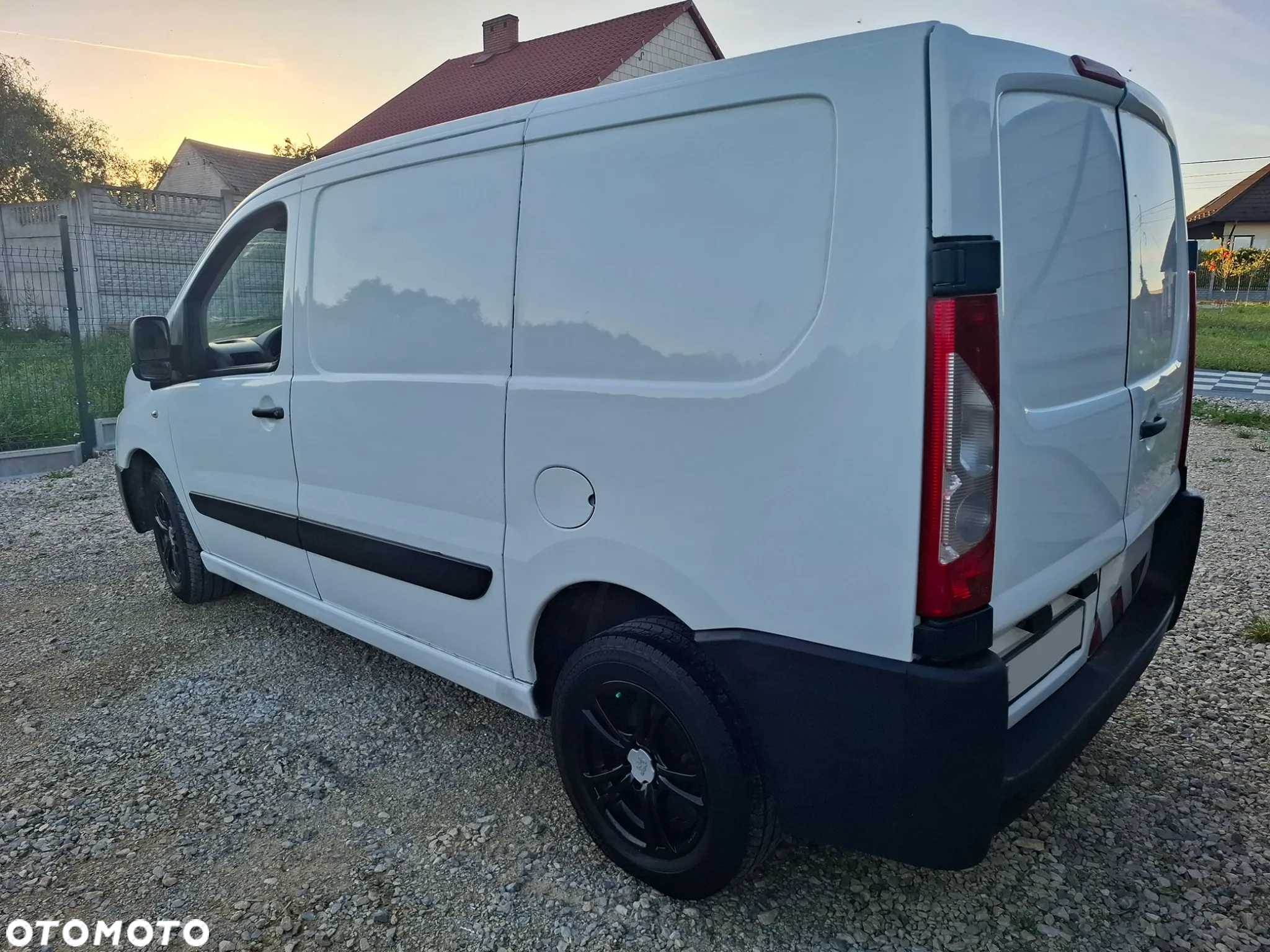 Peugeot Expert - 4