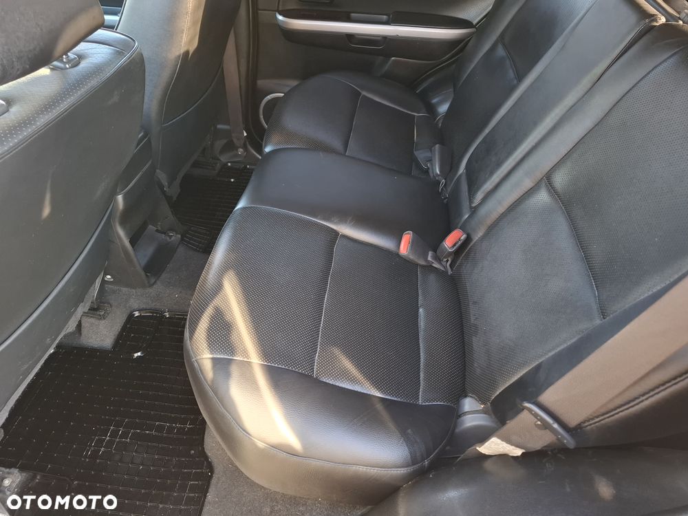 Suzuki Grand Vitara 2.0 De luxe - 9