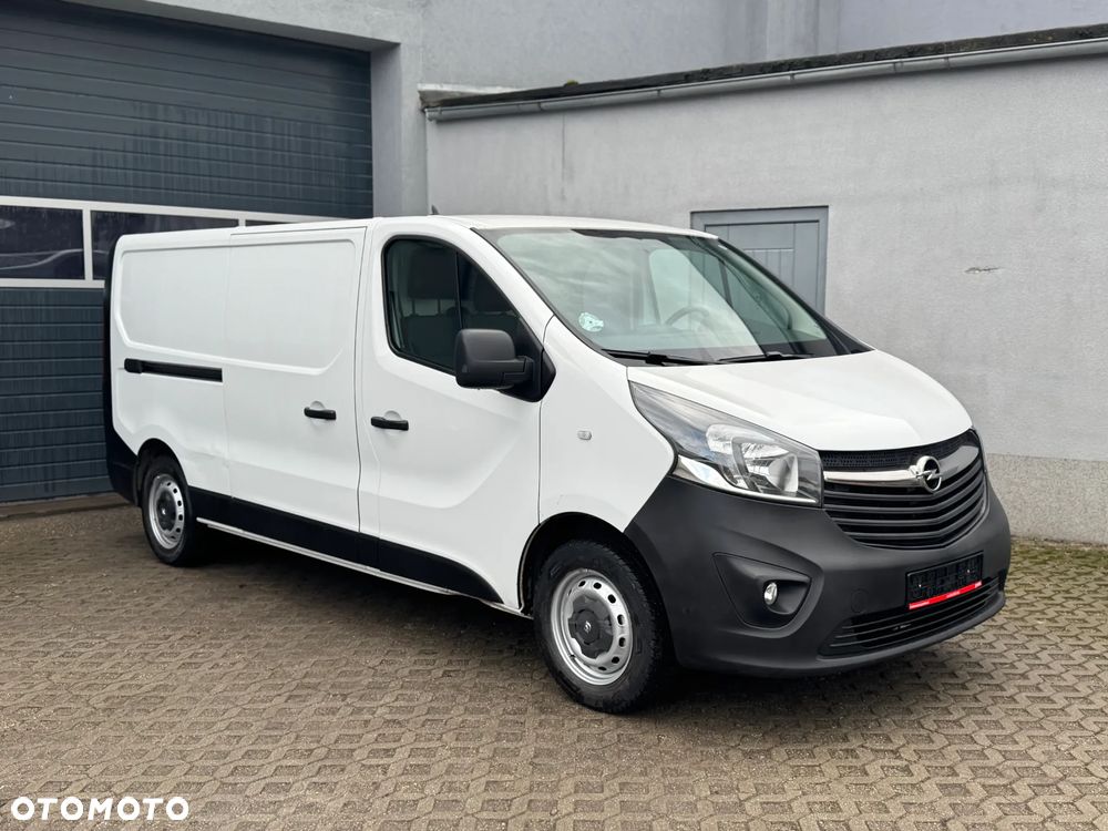 Opel Vivaro - 10