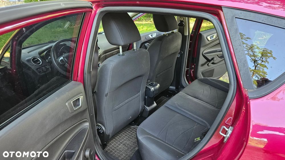 Ford Fiesta 1.25 Ambiente EU5 - 14