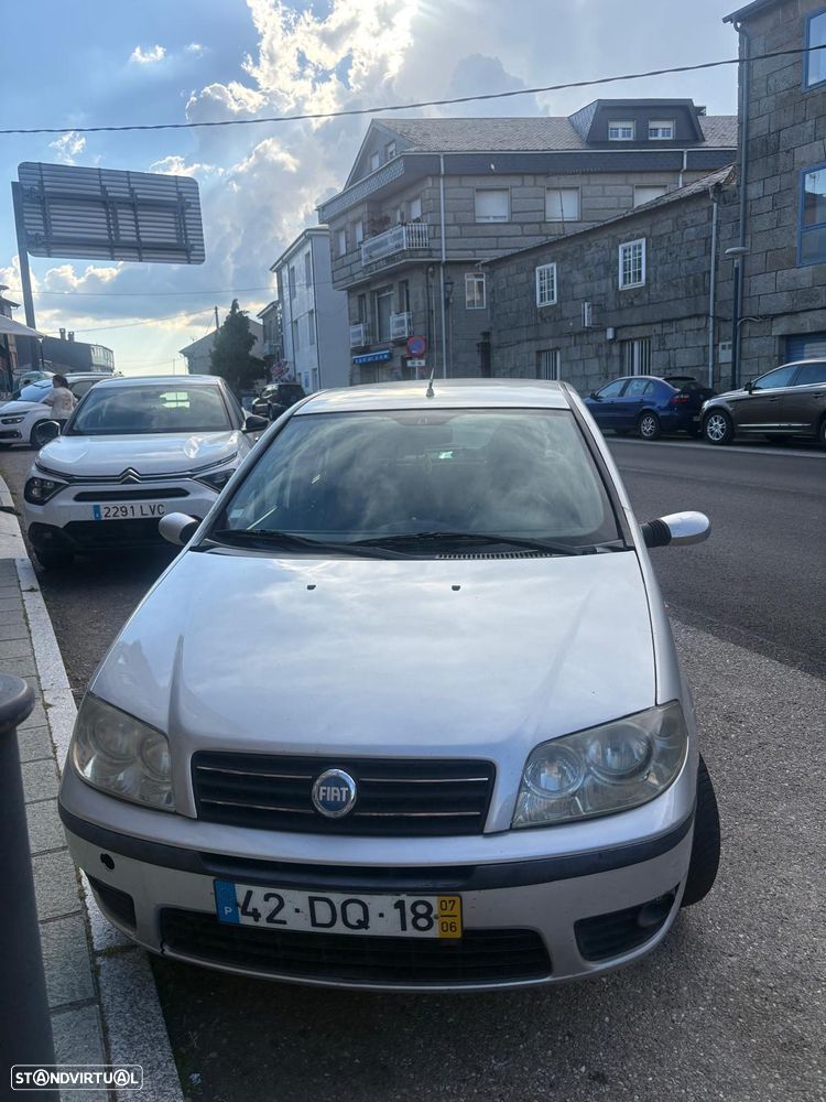 Fiat Punto 70 JTD Multijet Dynamic - 1