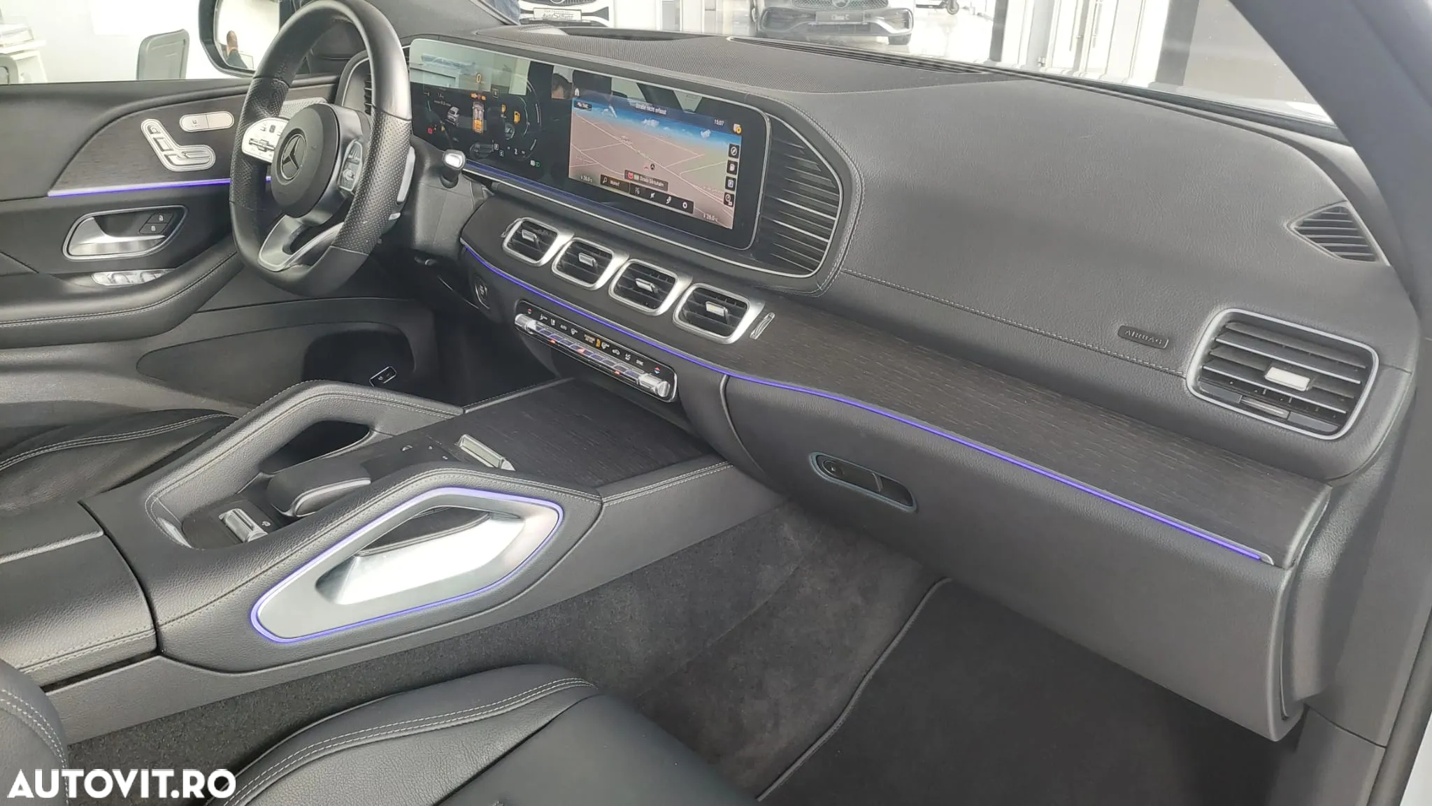 Mercedes-Benz GLE 400 d 4Matic 9G-TRONIC AMG Line - 16