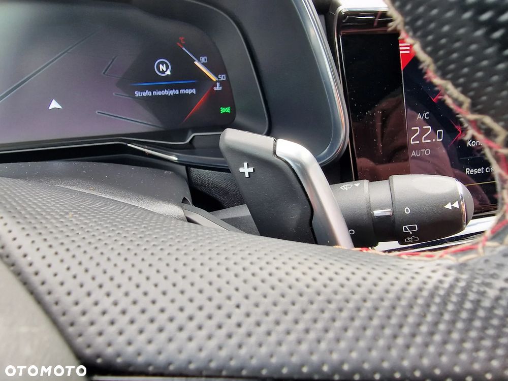 DS Automobiles DS 7 Crossback 1.6 PureTech Performance Line + - 37