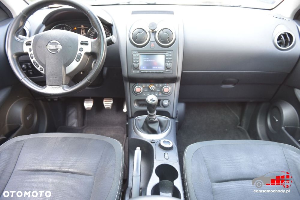 Nissan Qashqai+2 - 24