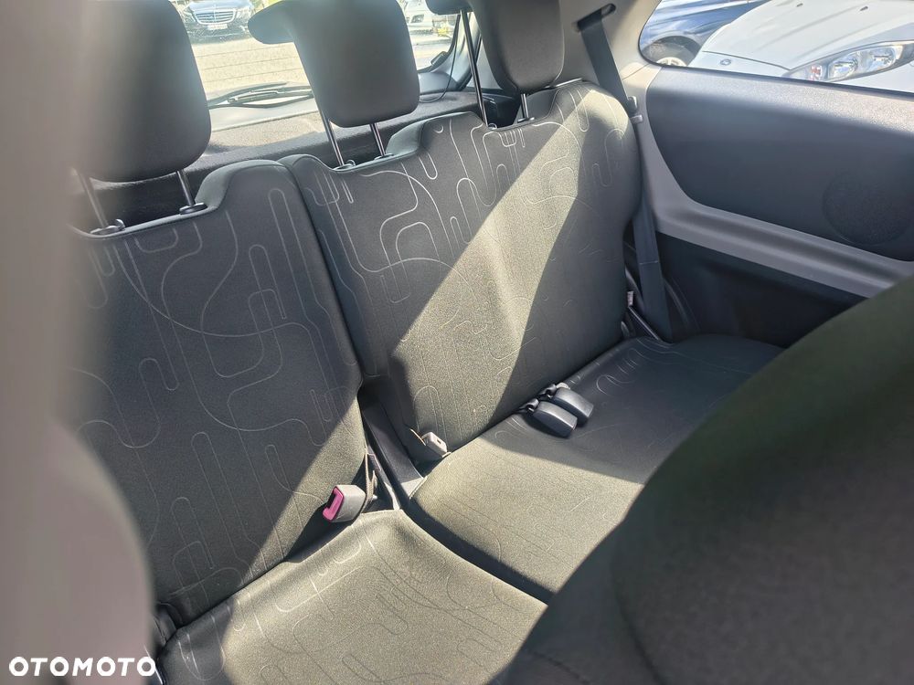 Toyota Yaris 1.0 Blue - 17