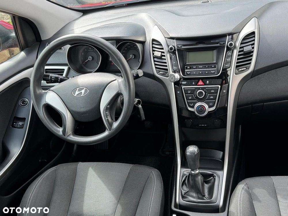 Hyundai i30 1.4 Comfort - 17