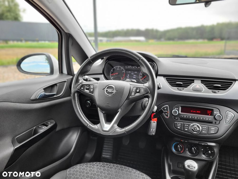 Opel Corsa 1.4 T Enjoy S&S - 11