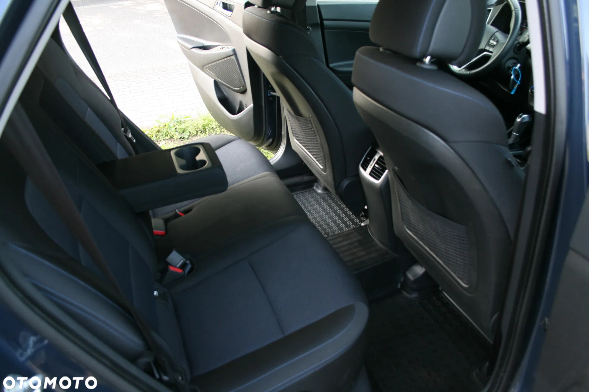 Hyundai Tucson blue 1.7 CRDi 2WD DCT Style - 10