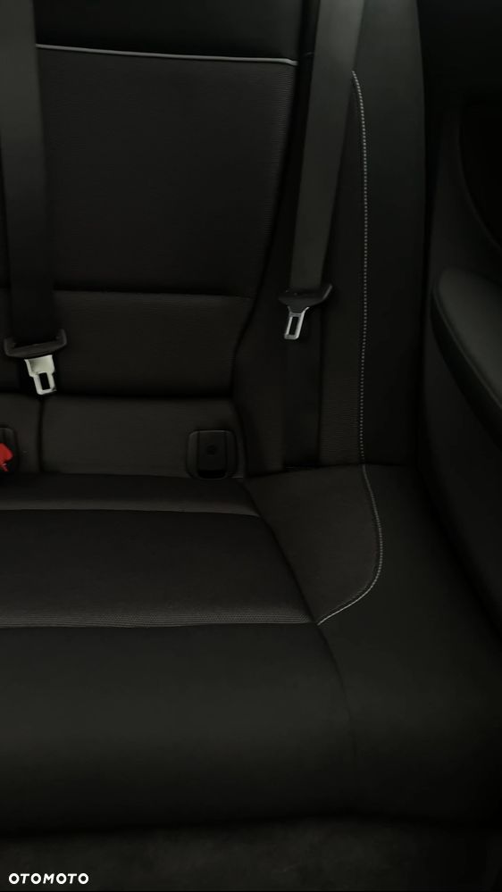BMW Seria 1 - 33