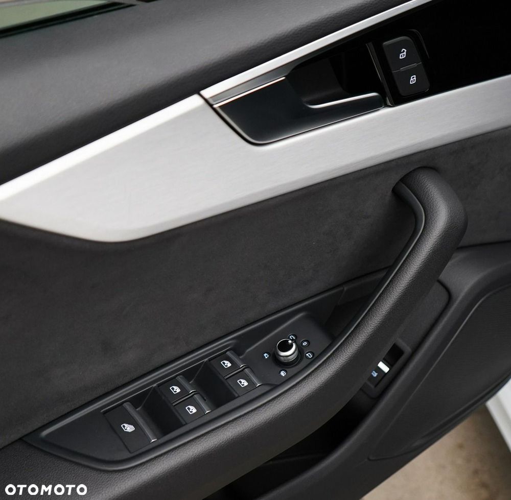 Audi A5 Cabrio - 24