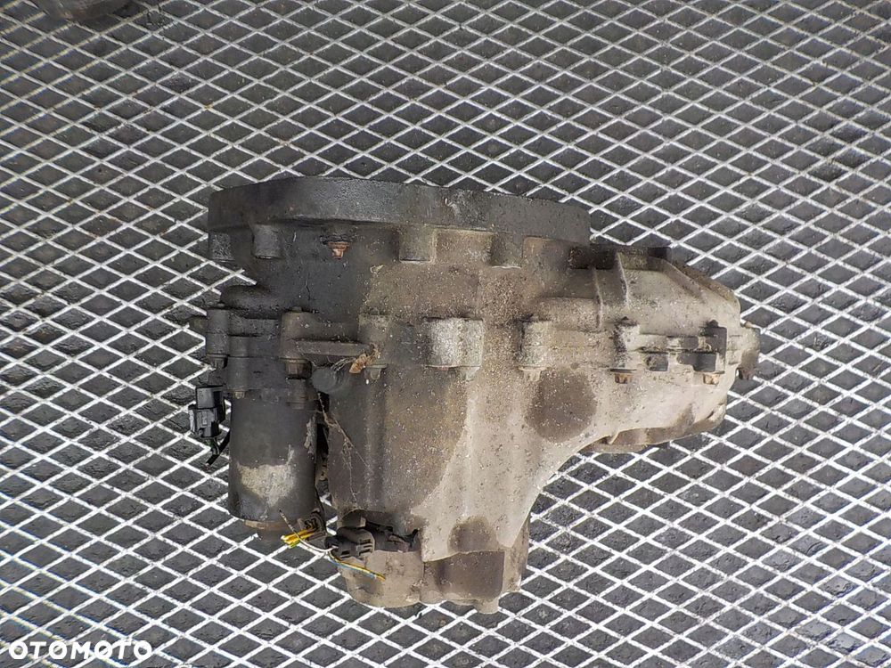 SMART FORTWO SKRZYNIA BIEGÓW 0003202 V017 - 2
