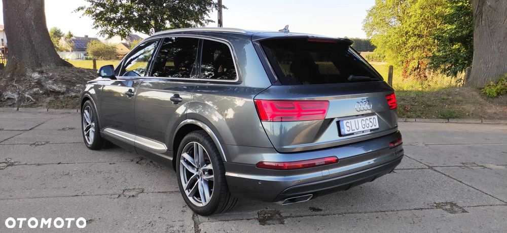Audi Q7 - 35