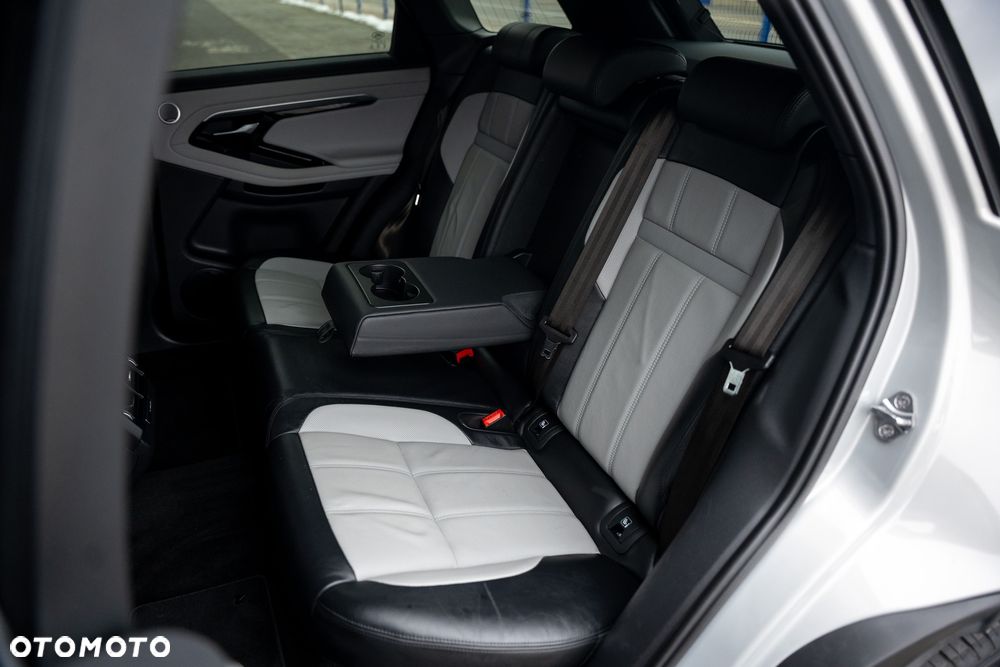 Land Rover Range Rover Evoque D150 R-Dynamic - 35