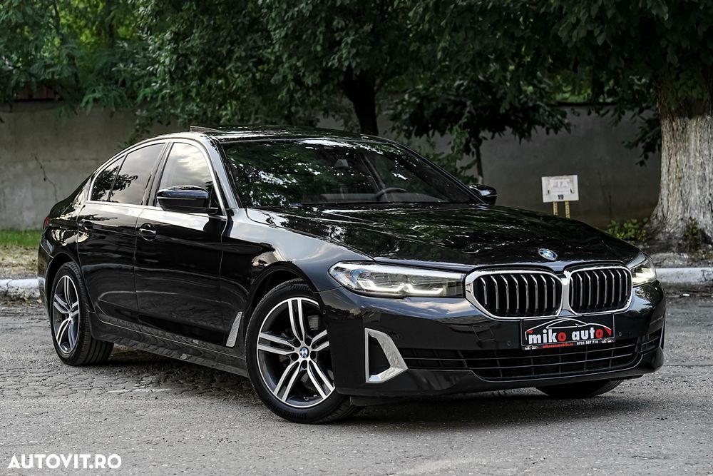 BMW Seria 5 520d Aut. Luxury Line - 7