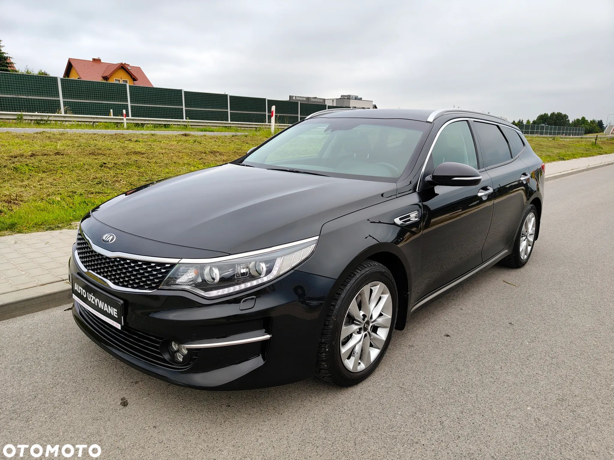 Kia Optima 1.7 CRDI XL DCT - 1