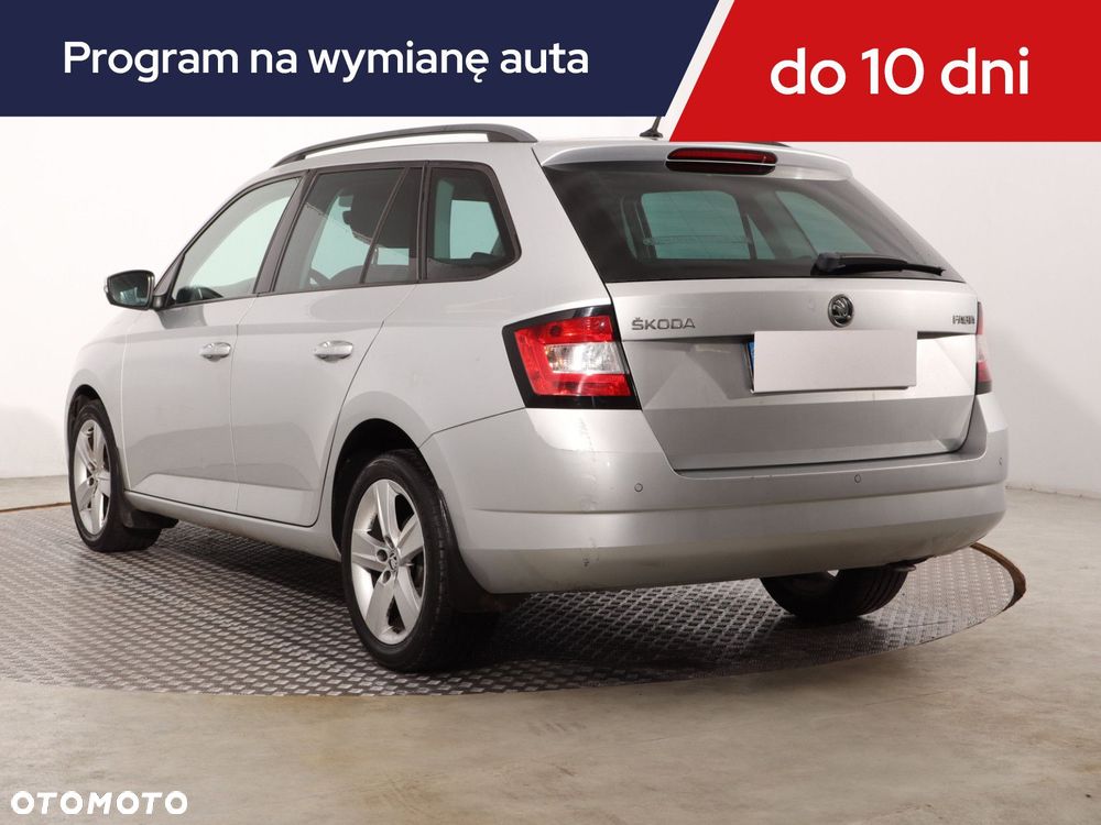 Skoda Fabia - 6