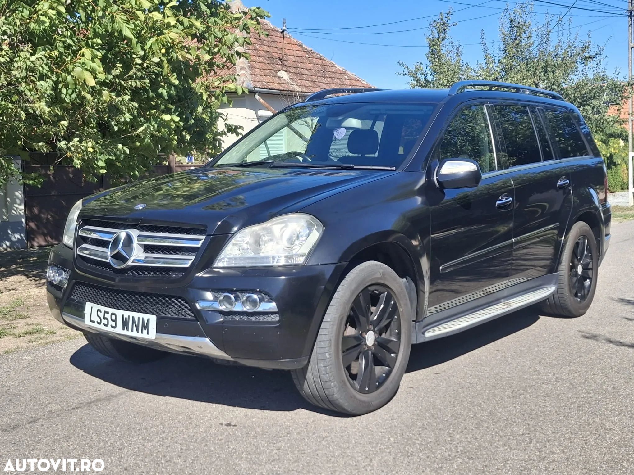 Mercedes-Benz GL - 1