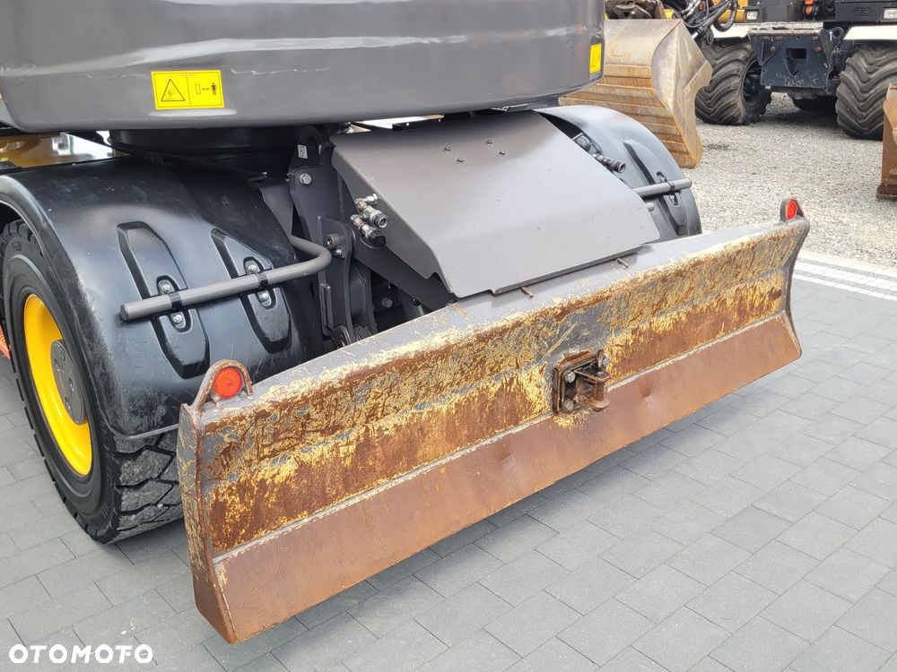 Volvo EWR150E / ROTOTILT ze szczypcami / 2018rok / - 8