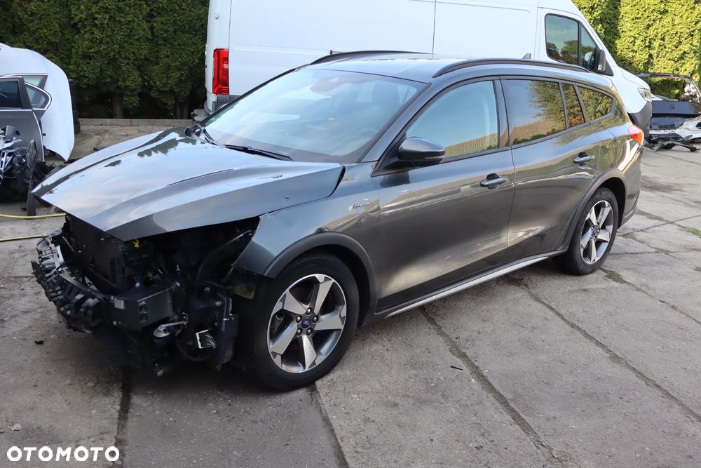 Ford Focus - 12