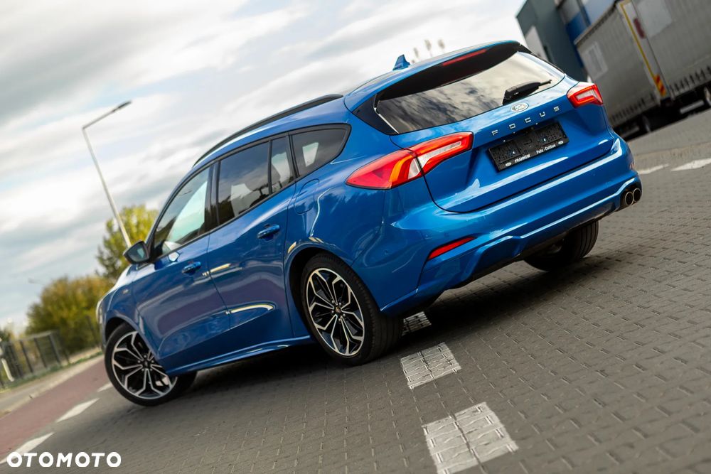 Ford Focus - 13