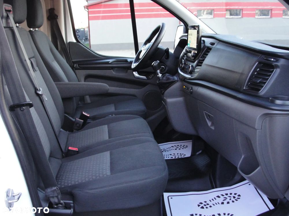 Ford Transit Custom - 29