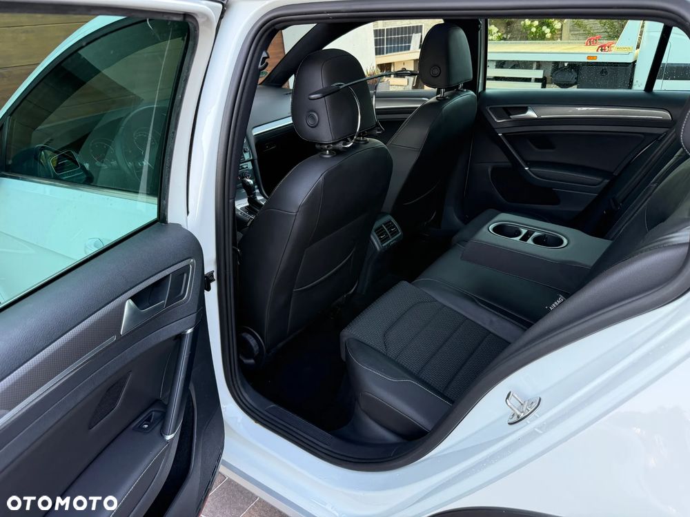 Volkswagen Golf Alltrack 2.0 TDI 4Motion BlueMotion Techn DSG - 23
