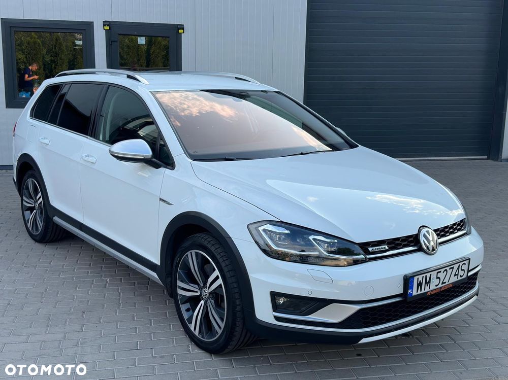 Volkswagen Golf - 14