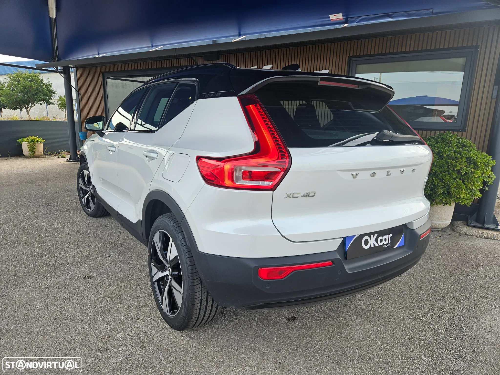 Volvo XC 40 Recharge Plus - 2