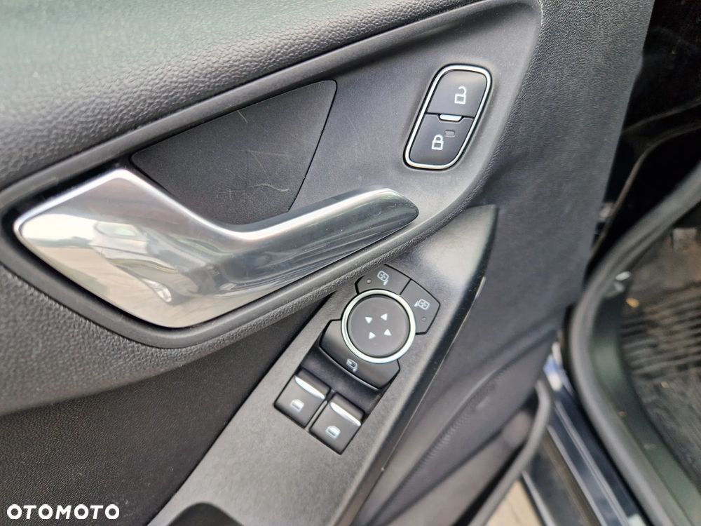 Ford Fiesta - 11