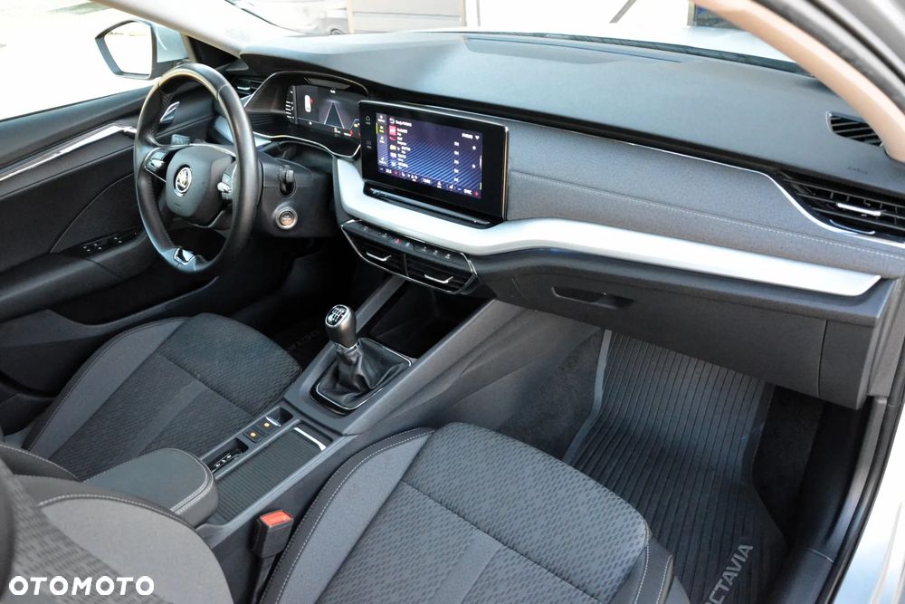 Skoda Octavia 1.5 TSI GPF ACT Style - 13