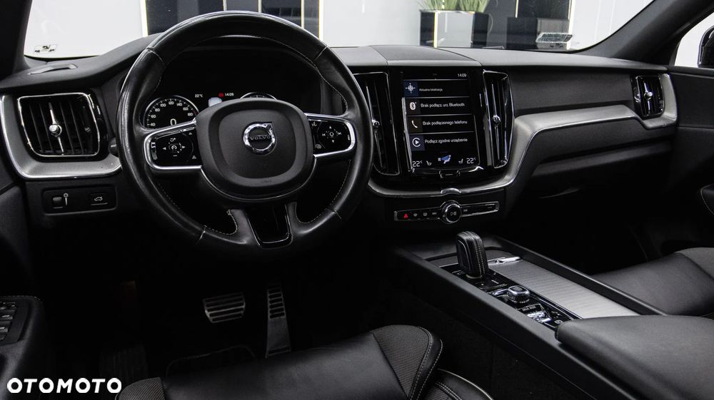 Volvo XC 60 B4 B R-Design - 14