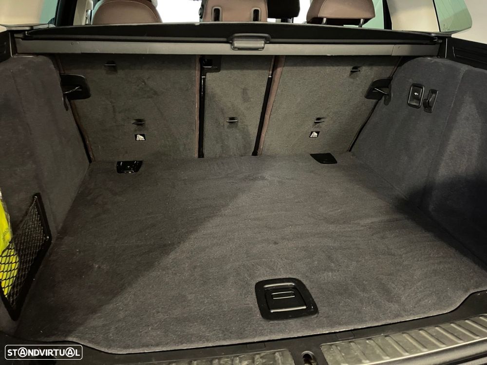 BMW iX3 Inspiring - 42