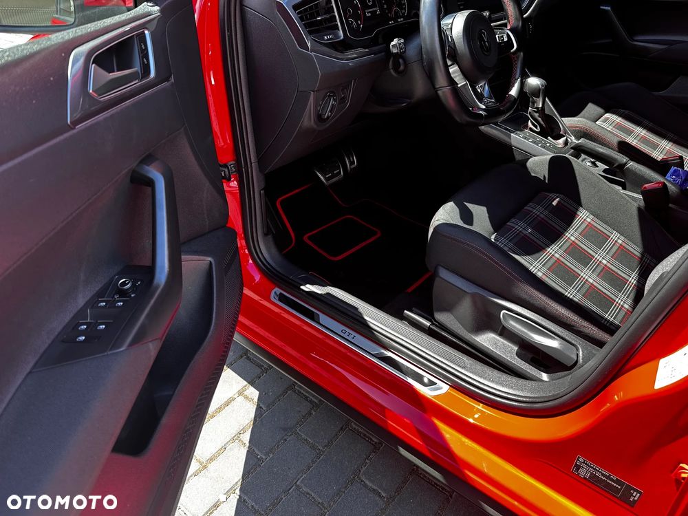 Volkswagen Polo 2.0 TSI OPF DSG GTI - 20