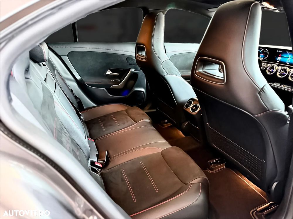 Mercedes-Benz CLA 220 7G-DCT AMG Line - 16