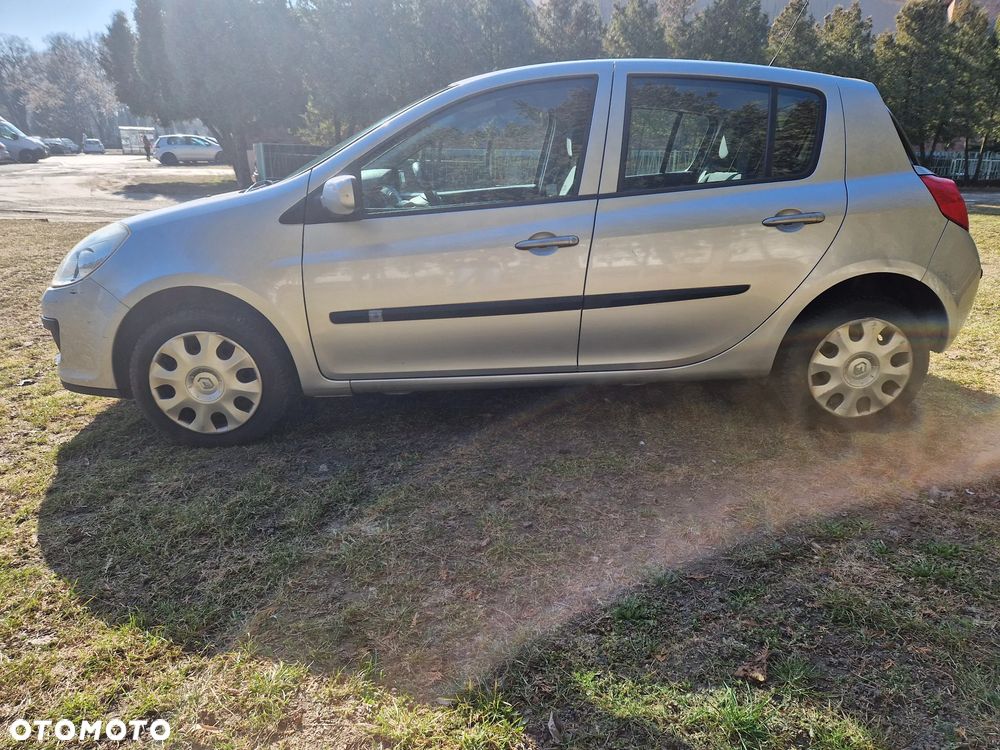 Renault Clio - 4