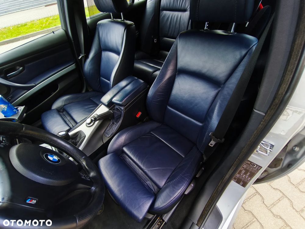 BMW Seria 3 330d - 27