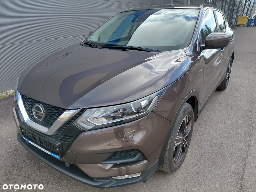 Nissan Qashqai - 1