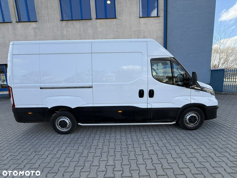 Iveco Daily 35S14 - 15