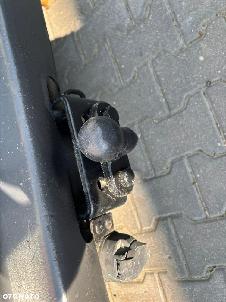 Opel Vivaro - 14