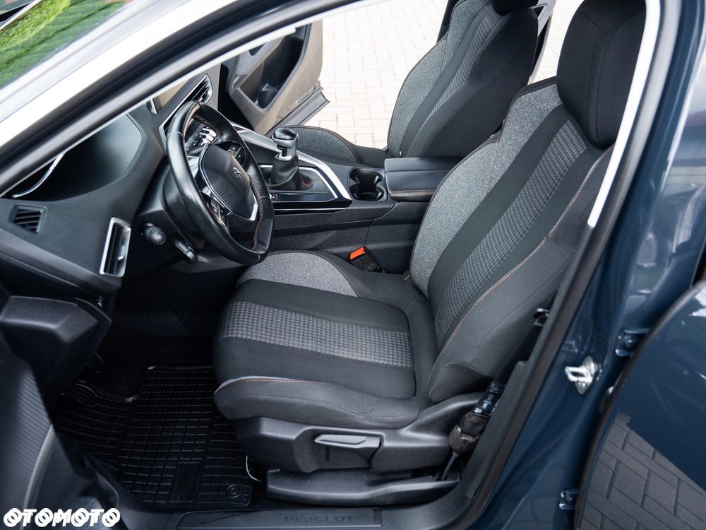 Peugeot 3008 ver-1-2-start-stop-business-edition - 22
