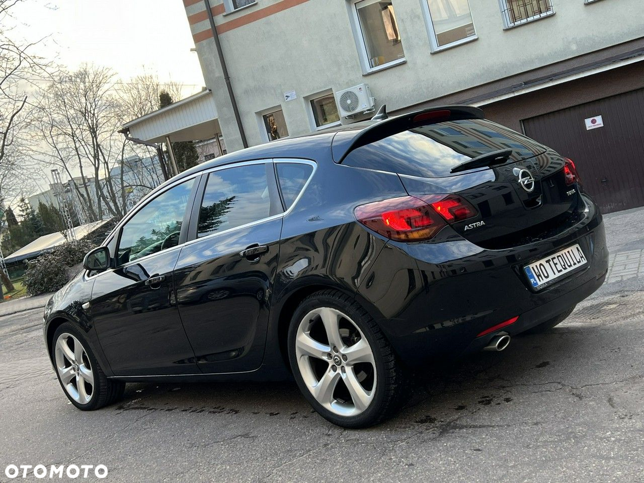 Opel Astra IV 1.4 T Sport - 3