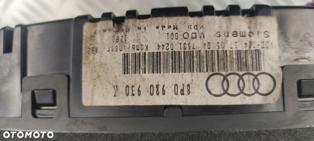 8P0920930K licznik zegary prędkościomierz AUDI A3 8P 2,0 TDI FIS EUROPA - 8