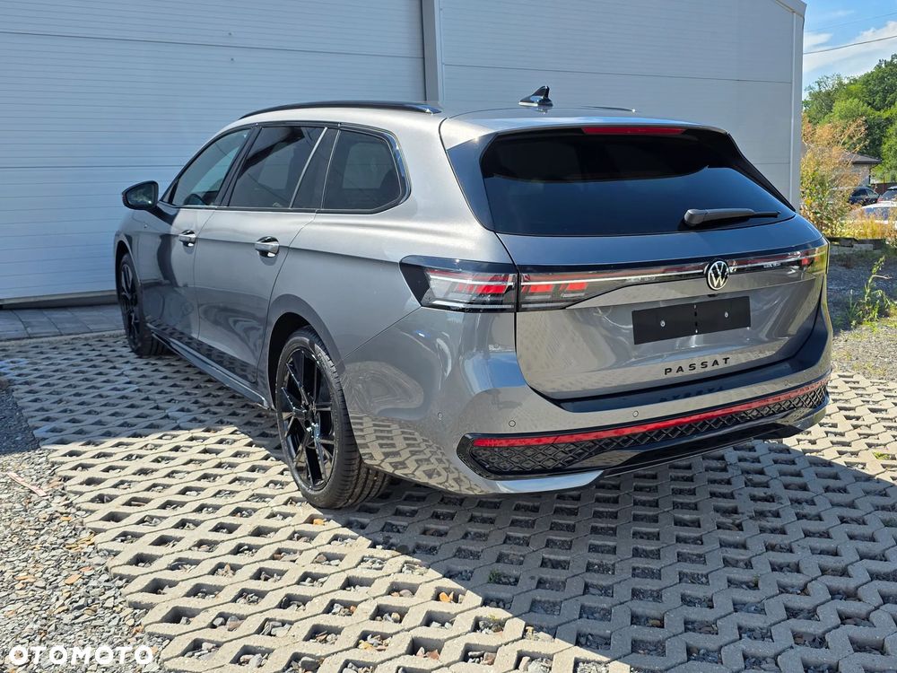 Volkswagen Passat Variant 2.0 TSI R-Line Plus DSG - 5