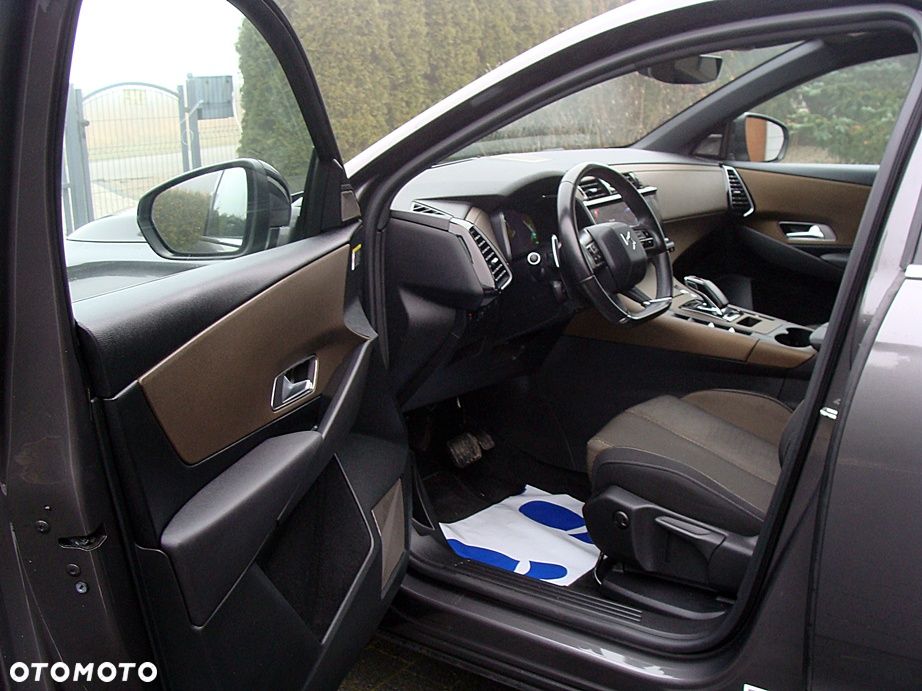 DS Automobiles DS 7 Crossback - 17