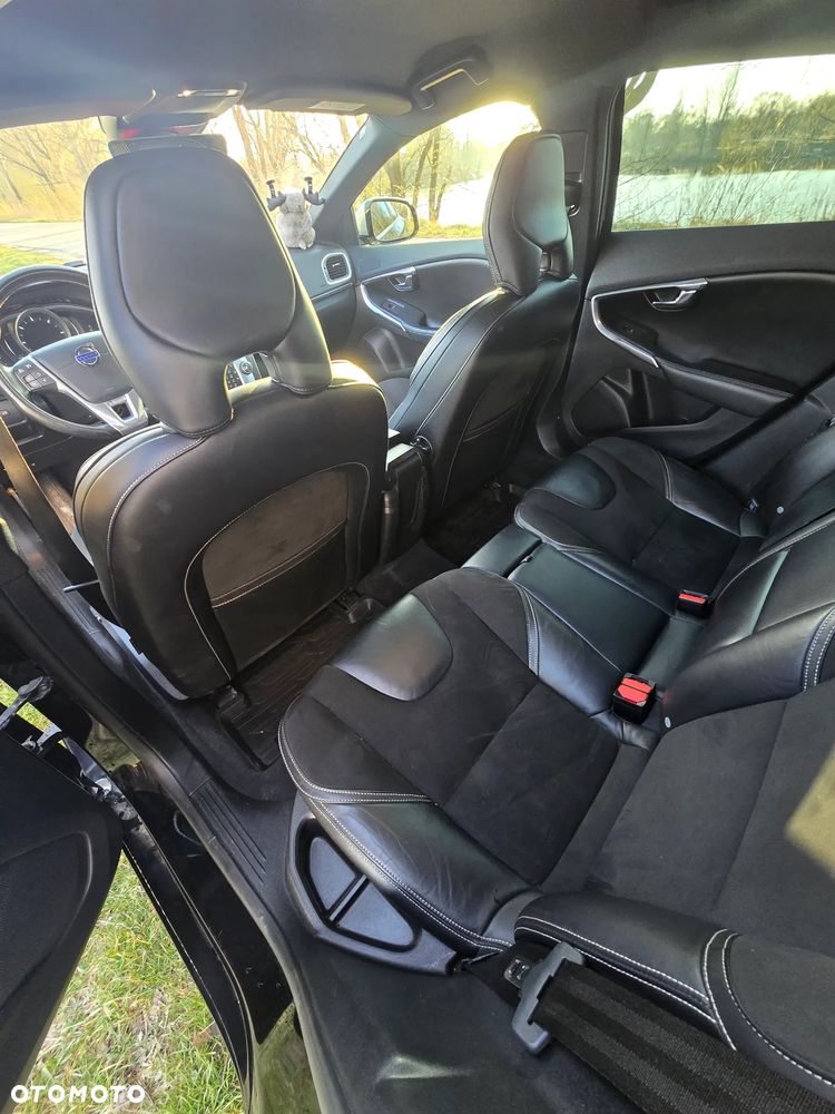 Volvo V40 D3 Drive-E Summum - 11