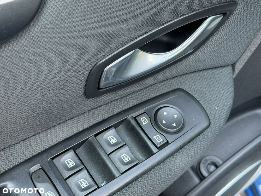 Renault Scenic - 11