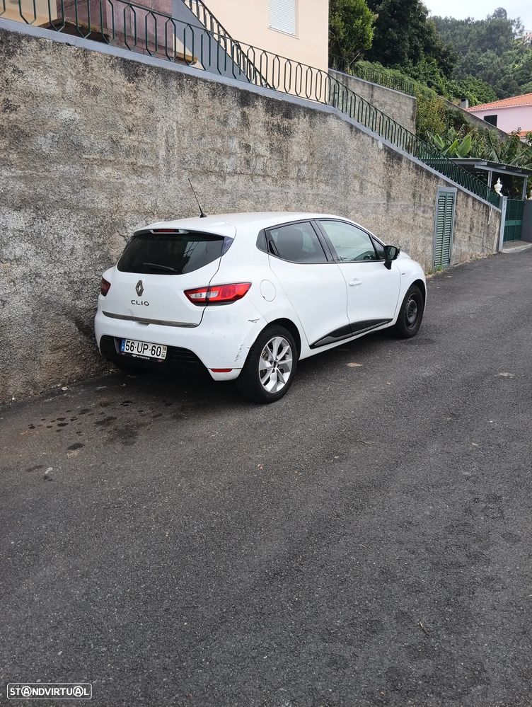 Renault Clio - 3