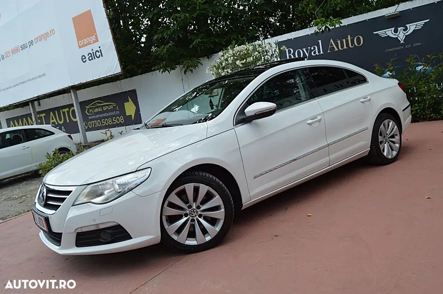 Volkswagen Passat CC - 18